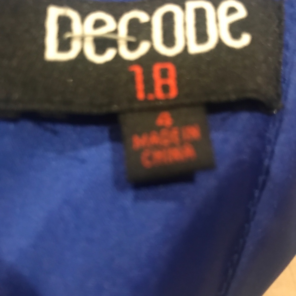 Gown - Picture 6 of 11